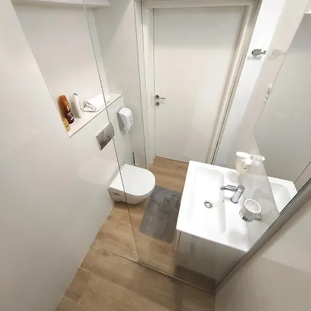 Magenta Garden ベオグラード