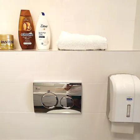 아파트 Magenta Garden